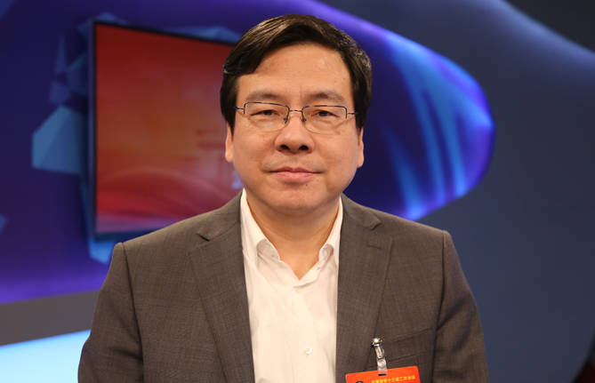 全國政協(xié)委員、湖南省政協(xié)副主席張?。杭ぐl(fā)民營經(jīng)濟發(fā)展新動能