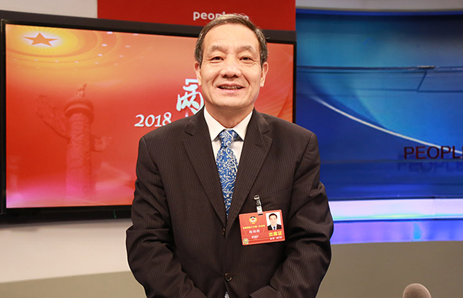 全國政協(xié)常委、湖南省人大常委會副主任楊維剛：創(chuàng)建“數(shù)字政府”賦能數(shù)字經(jīng)濟(jì)發(fā)展