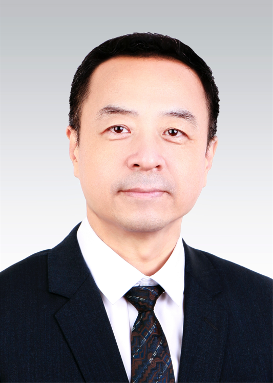 崔士鑫，男，漢族，1966年9月生，研究生學歷，中共黨員，現(xiàn)任人民日報社副總編輯兼機關黨委書記。